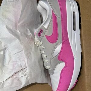 Nike Women's Pink and Gray Sneakers